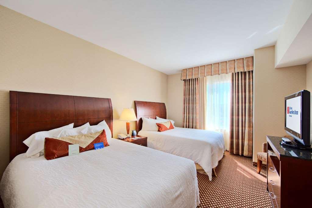 Hilton Garden Inn Laramie Rum bild