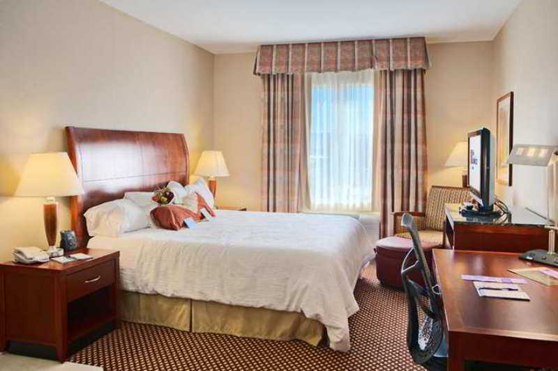 Hilton Garden Inn Laramie Rum bild